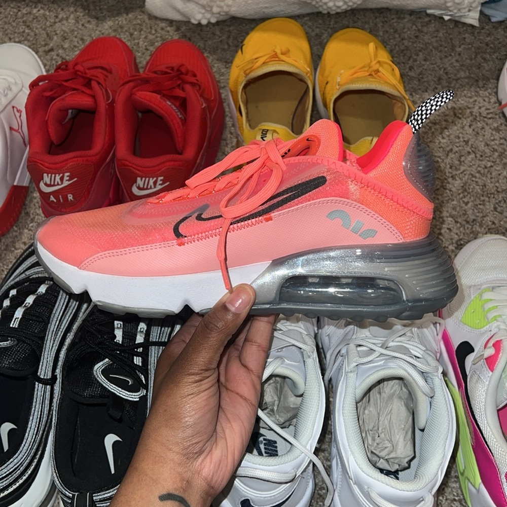 Nike